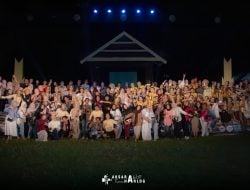 Pentas Budaya “Dendang Tosora” Meriahkan Milad ke-16 AKSARA FIP UNM