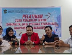 Mahasiswa Program Doktoral FKM Unhas Latih Petugas Kebersihan di Tiga Fakultas Jadi Jumantik