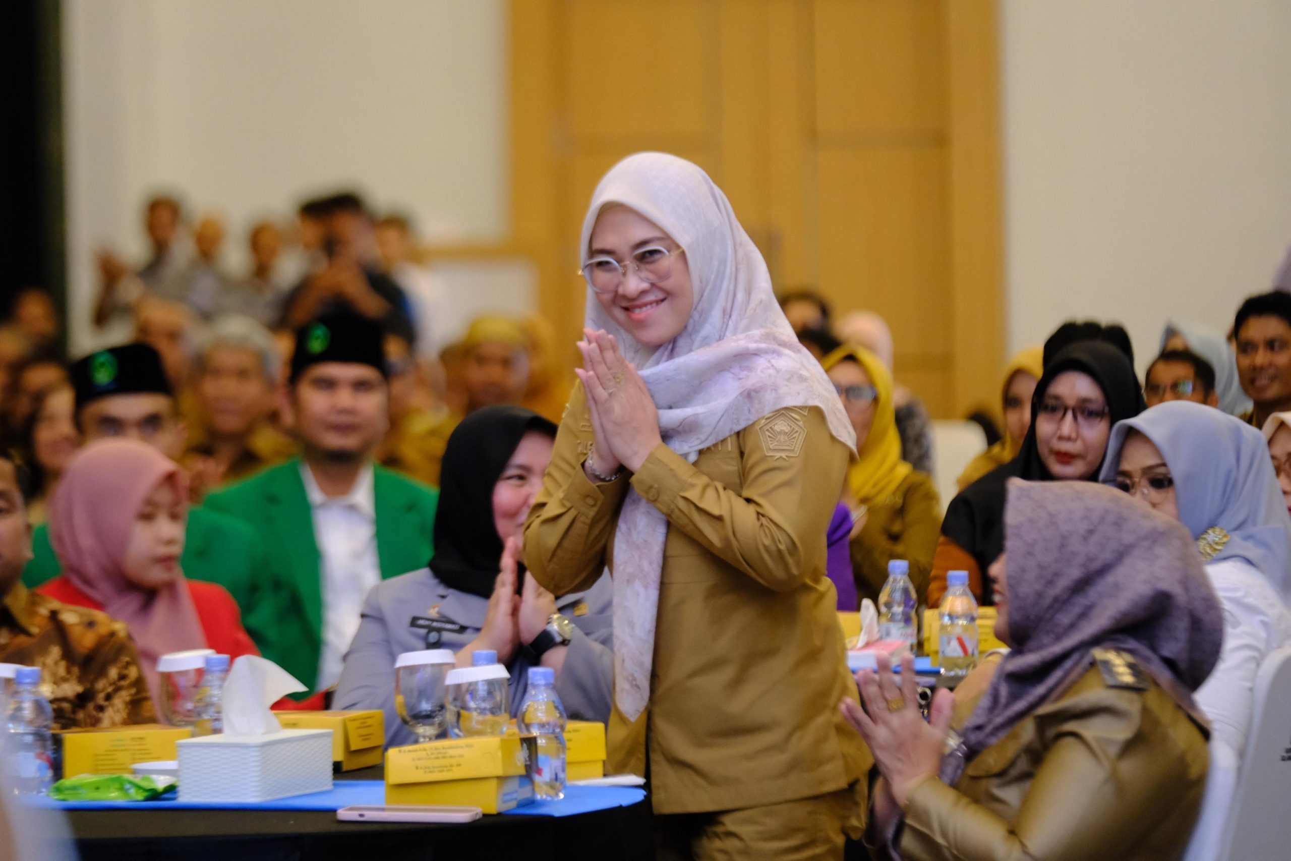 Miliki Posbankum 100 Persen, Gowa Raih Penghargaan dari Kemenkum Sulsel -  Rakyat Sulsel