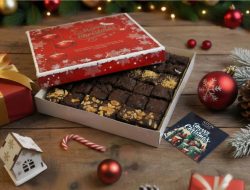 Aston Makassar Hadirkan Festive Hampers Chocolate Brownies